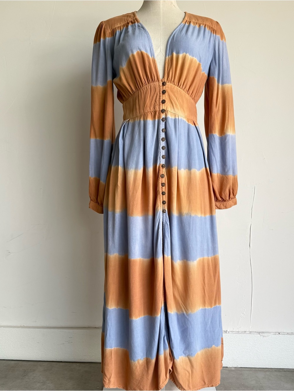 Antropologie Raga Midi dress Small brown blue Tie Dye long Sleeves button down